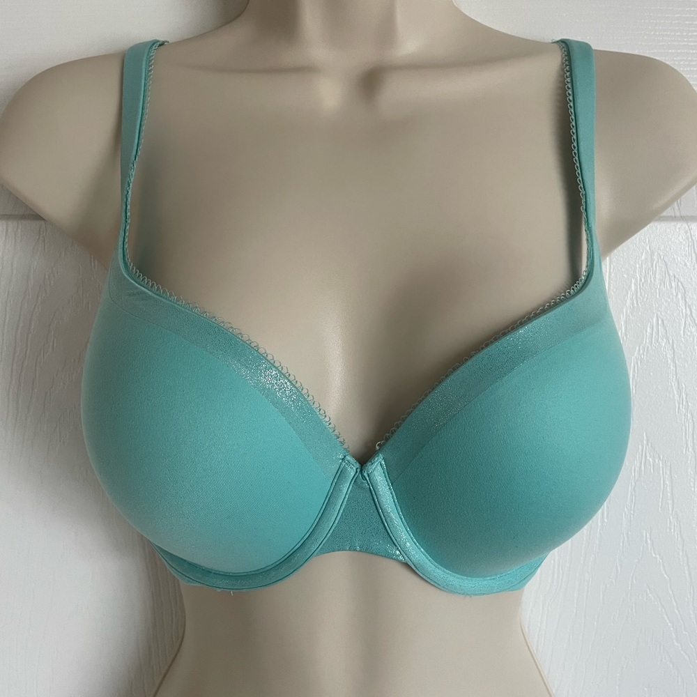 Victoria’s Secret Body By Victoria Blue Padded Push Up Bra 34D • NWT • VS